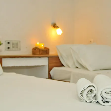 Cleopatra Aparthotel 3*