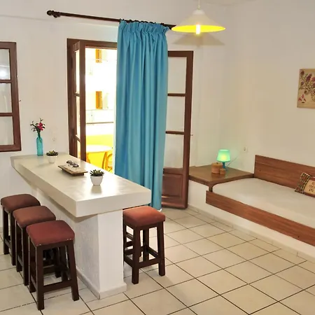 Aparthotel Cleopatra 3*