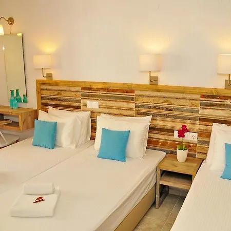 Cleopatra Apartahotel