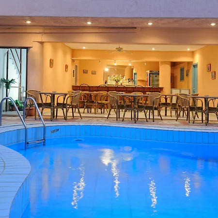 Cleopatra Aparthotel Hersonissos (Crete)