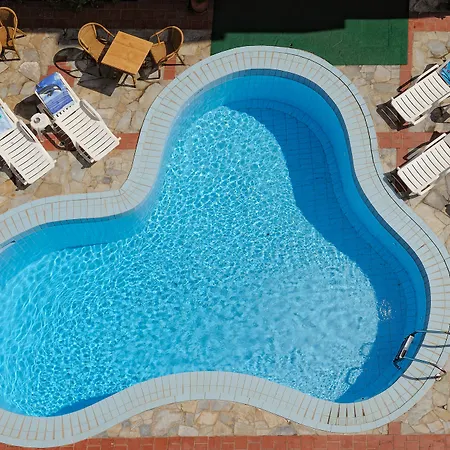 Cleopatra 3* Hersonissos (Crete)